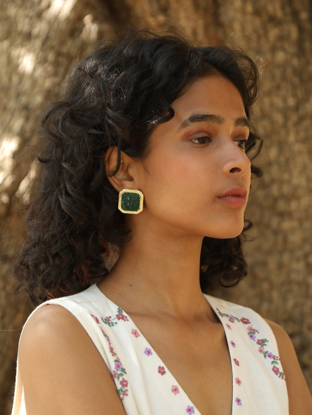 Titli studs