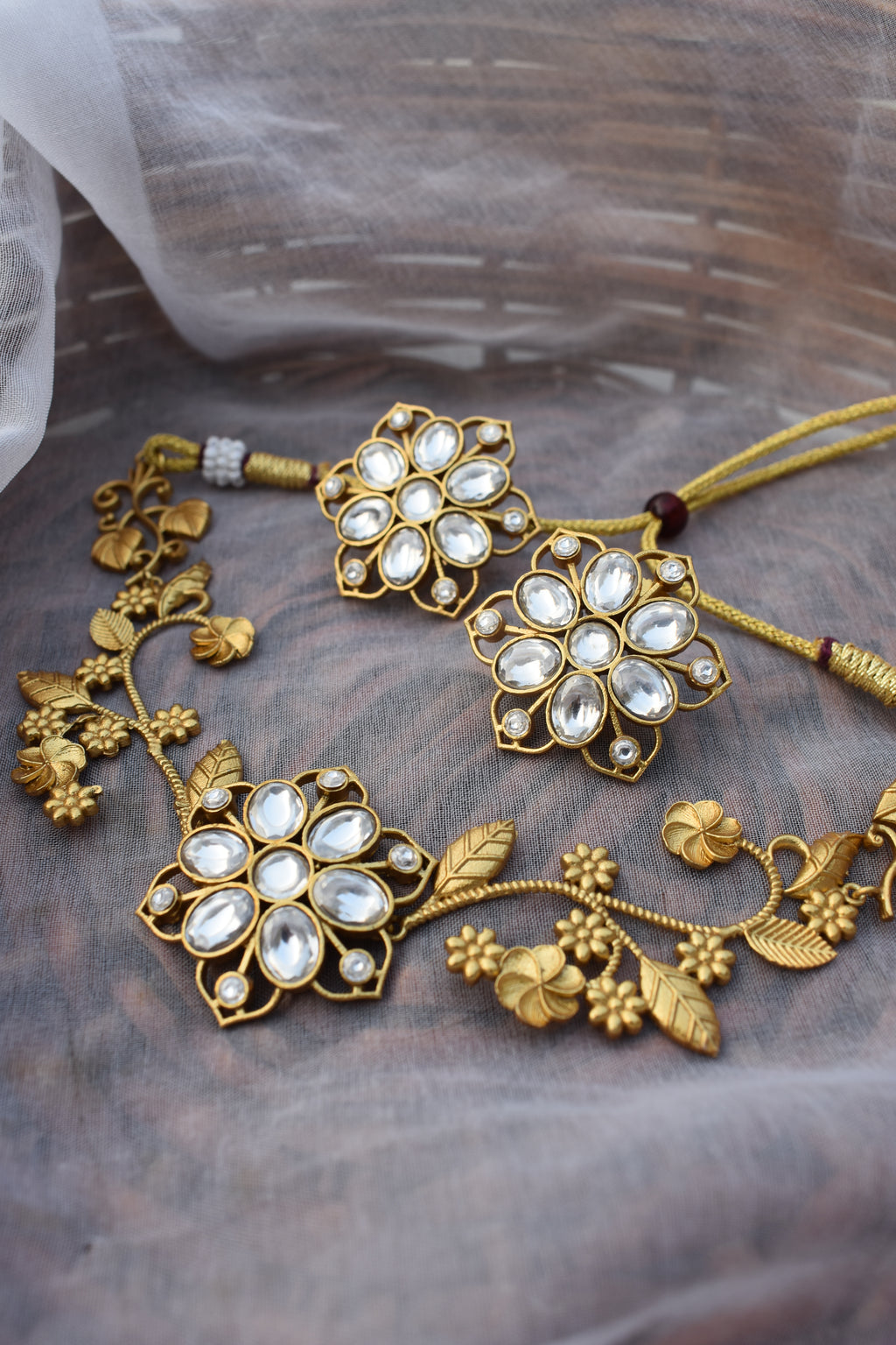 Aina Choker - Made to order
