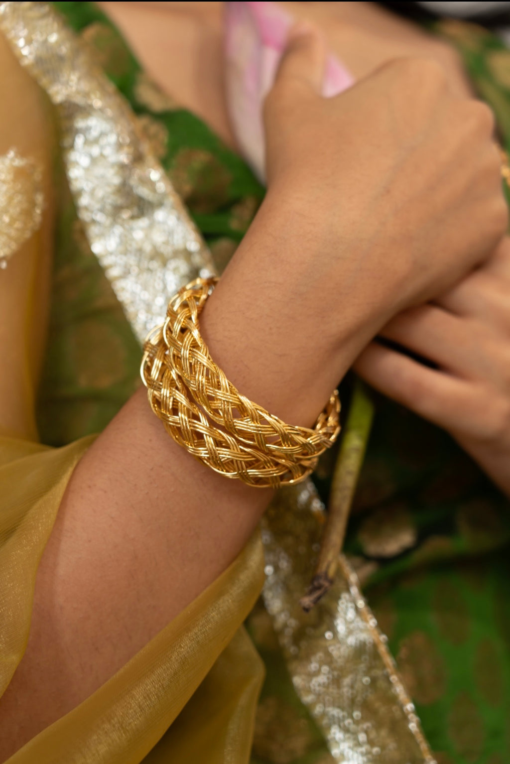 Charulata kada