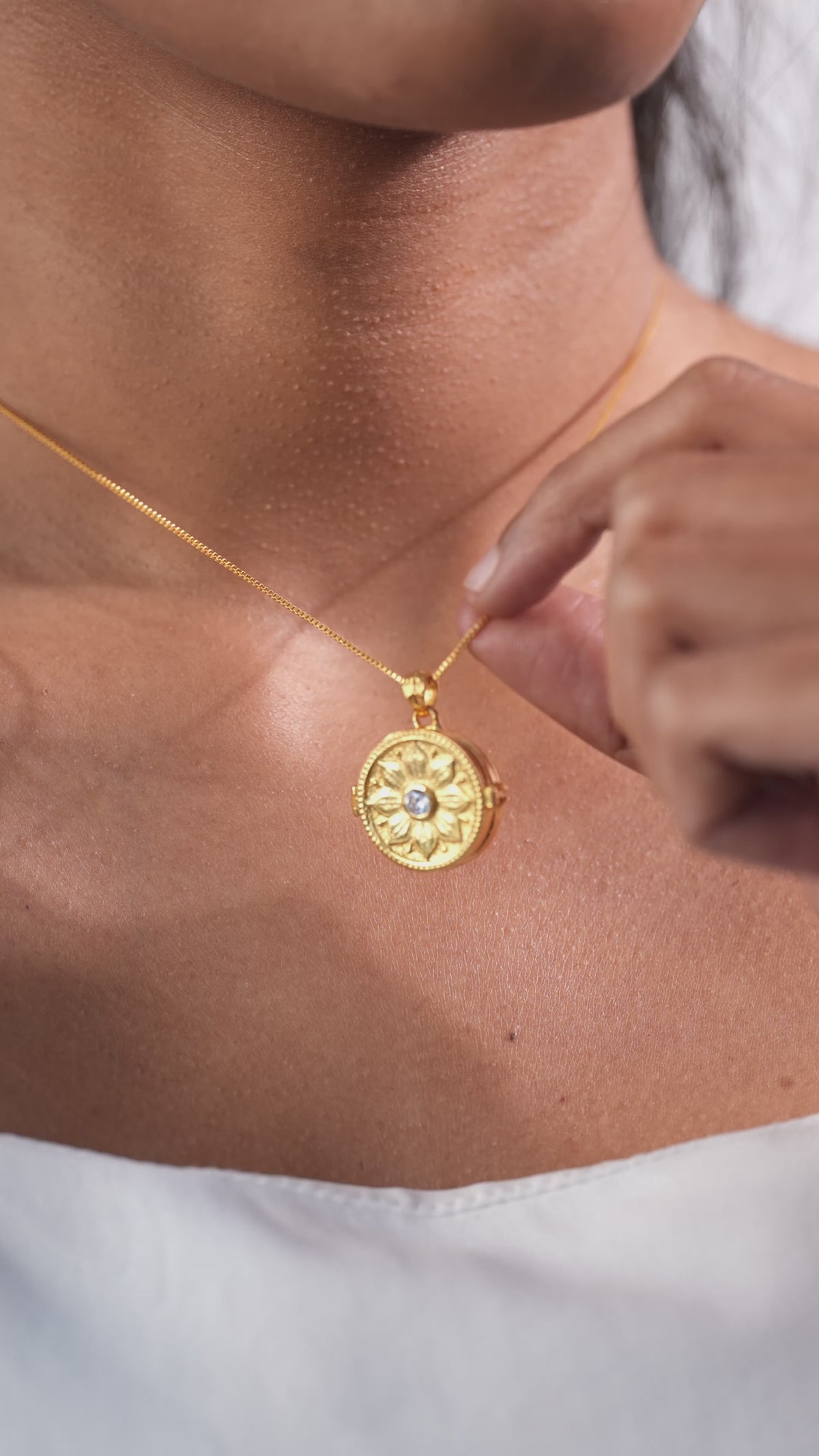 Amaanat Chain